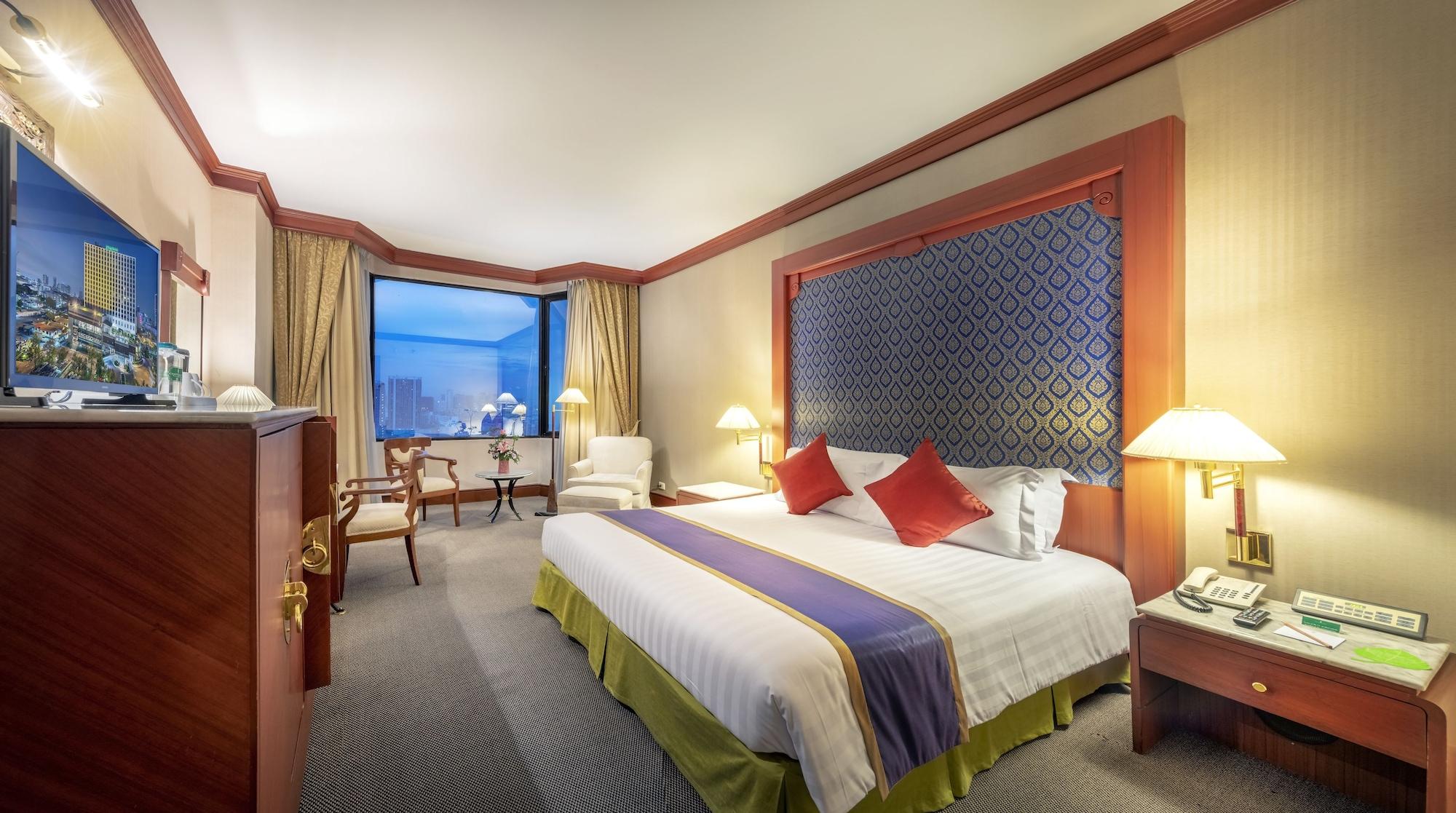 Ramada By Wyndham Bangkok Chaophya Park Hotel Exterior foto