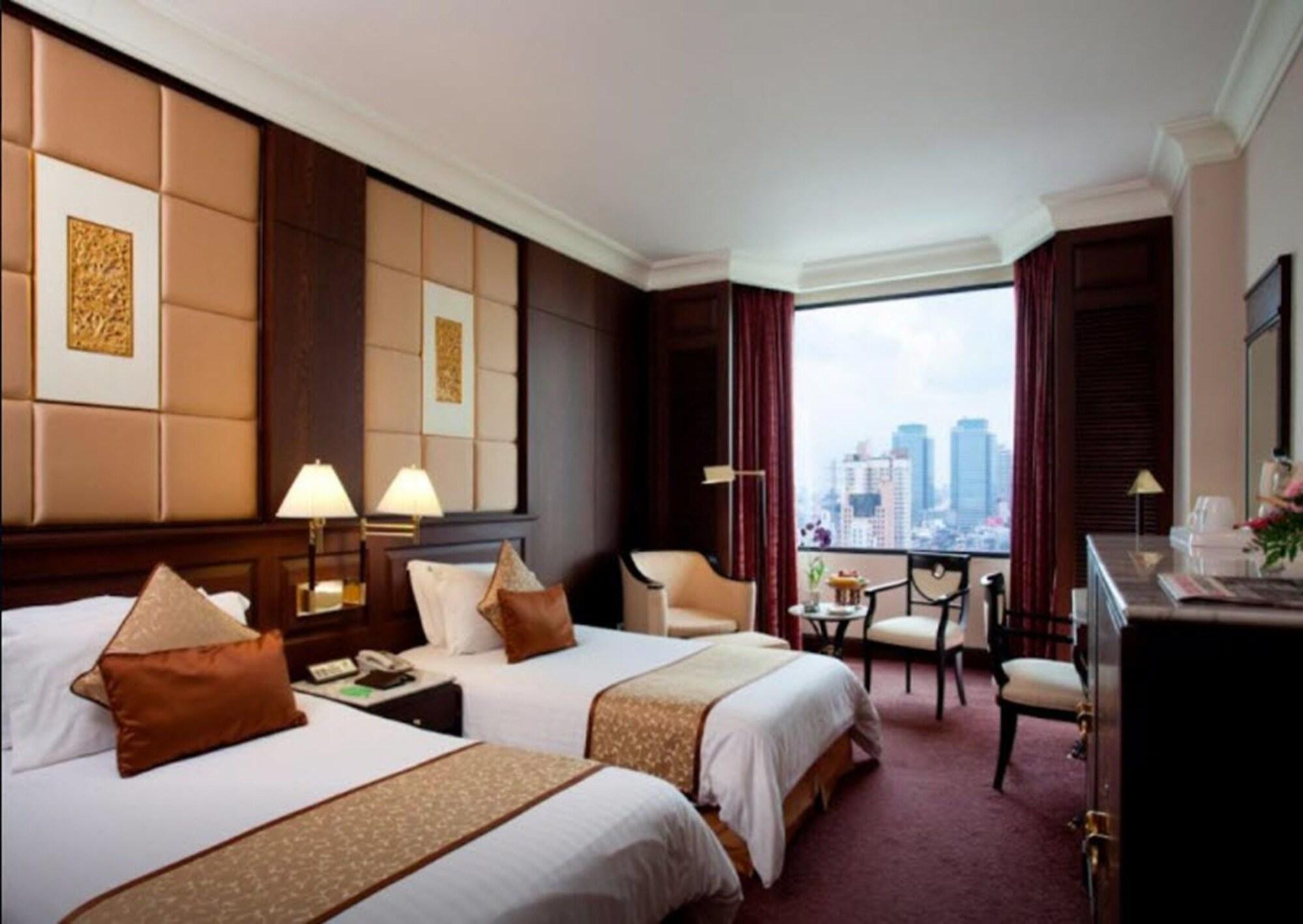 Ramada By Wyndham Bangkok Chaophya Park Hotel Exterior foto